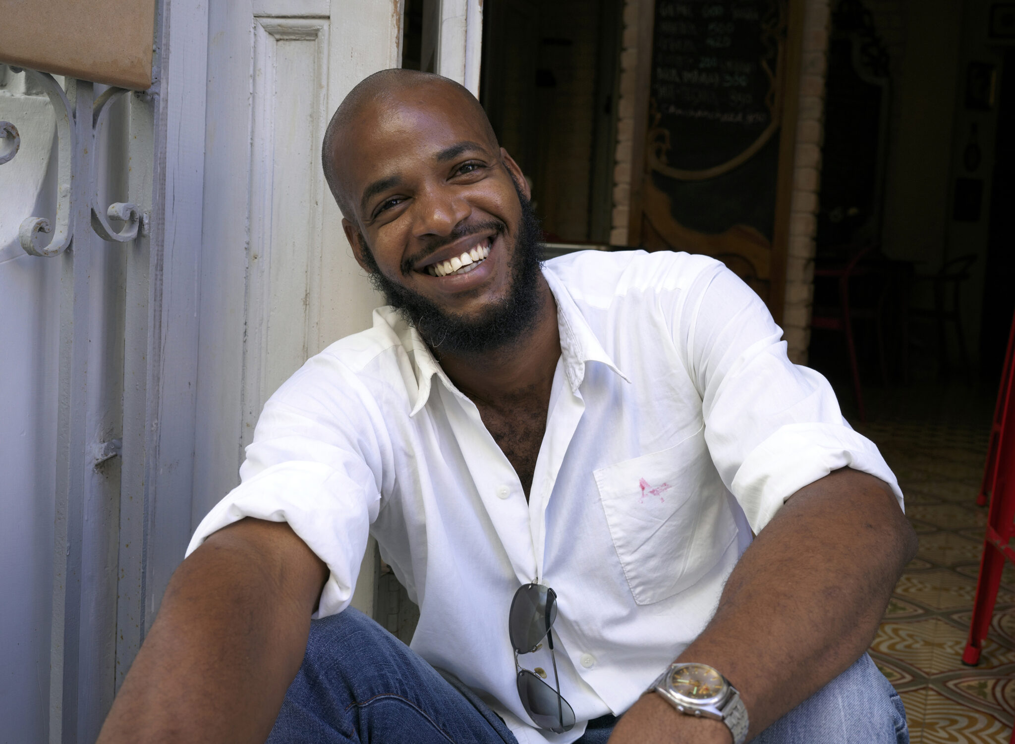 Portræt af mand - Cuba bog